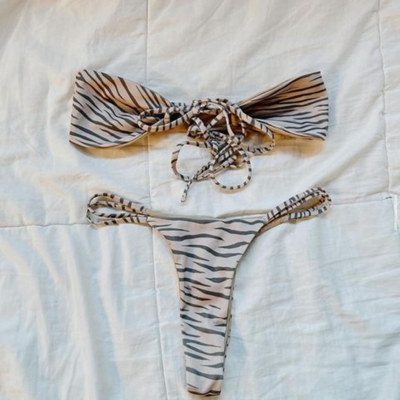 SOLD - Picture 1 of 1